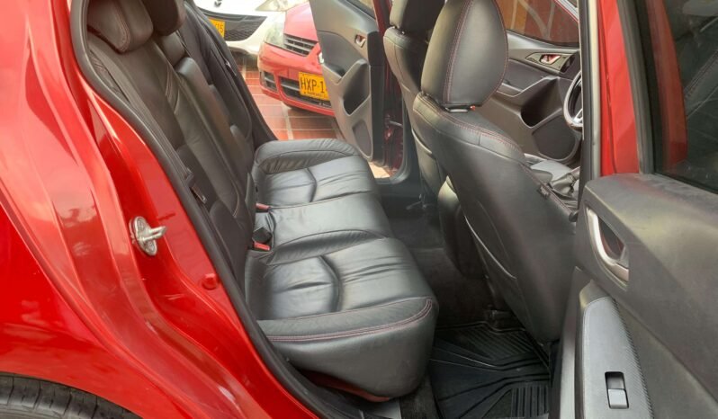 MAZDA lleno