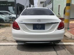 MERCEDES BENZ lleno