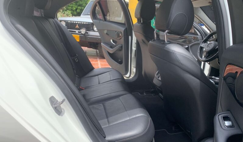 MERCEDES BENZ lleno