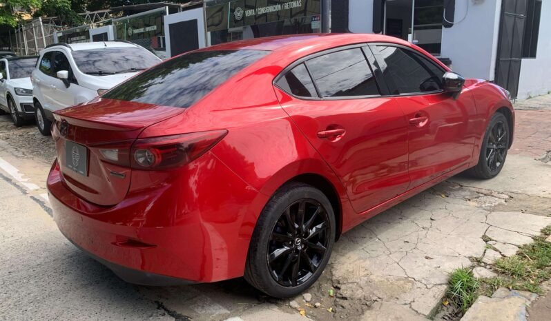 MAZDA lleno