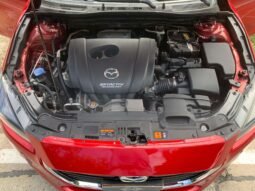 MAZDA lleno