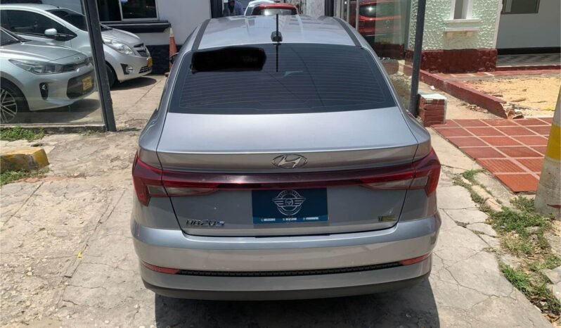 HYUNDAI lleno