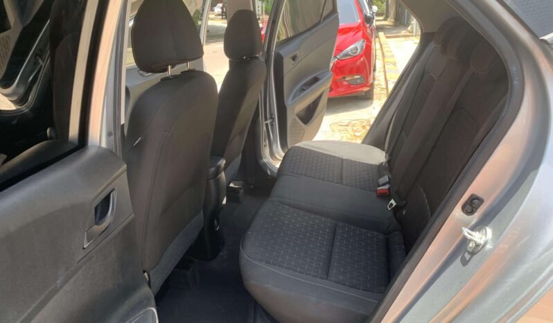 HYUNDAI lleno
