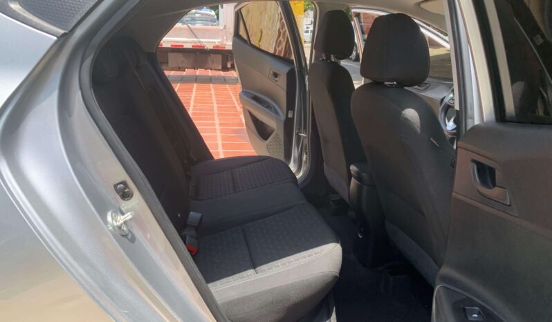 HYUNDAI lleno