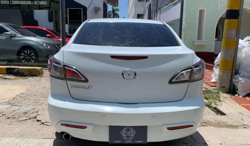 MAZDA lleno