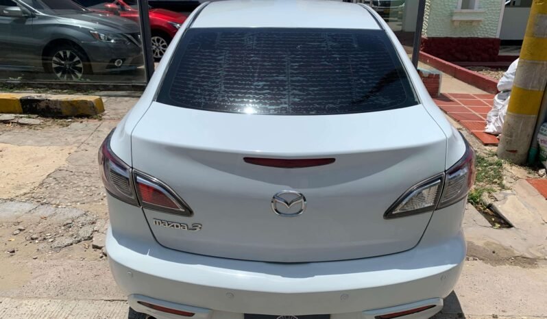 MAZDA lleno