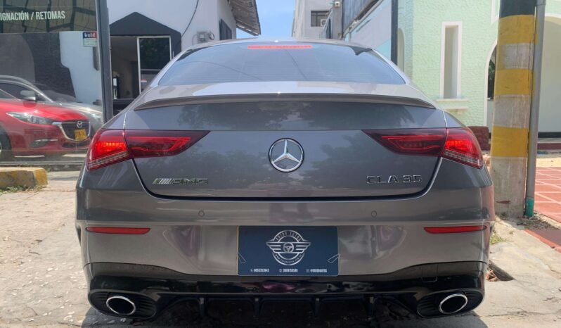 MERCEDES BENZ lleno