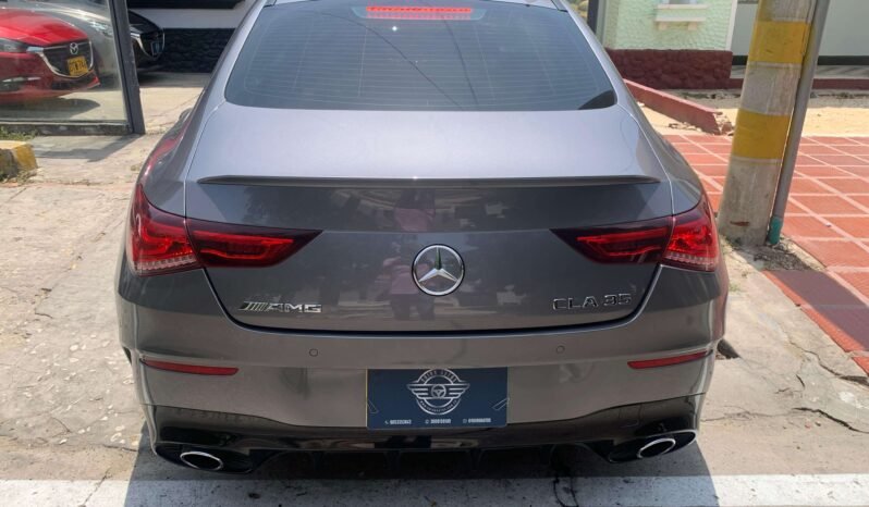 MERCEDES BENZ lleno