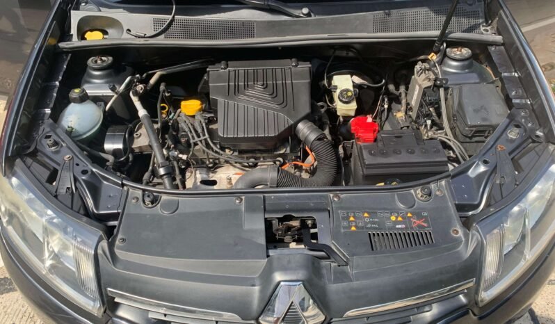 RENAULT lleno