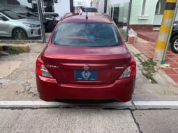 NISSAN lleno