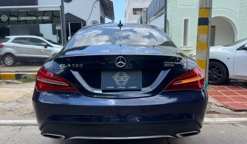 MERCEDES BENZ lleno
