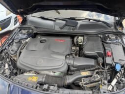 MERCEDES BENZ lleno