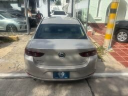 MAZDA lleno
