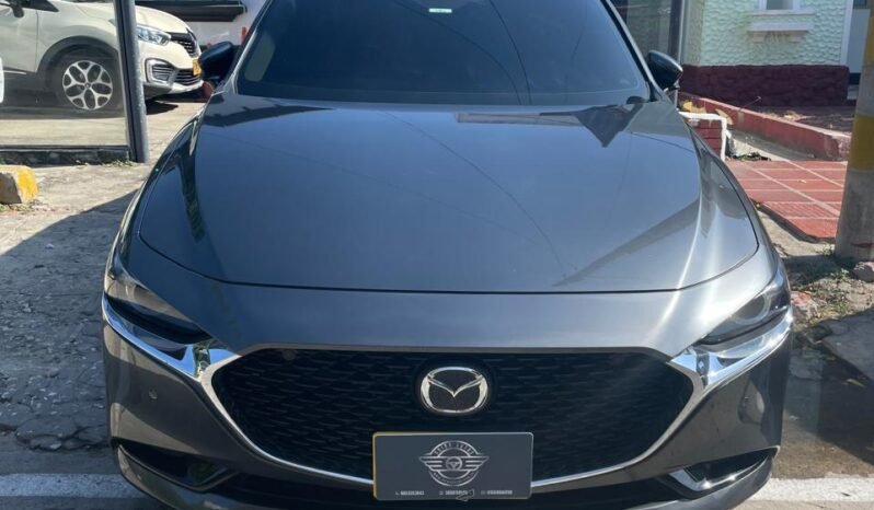 MAZDA lleno